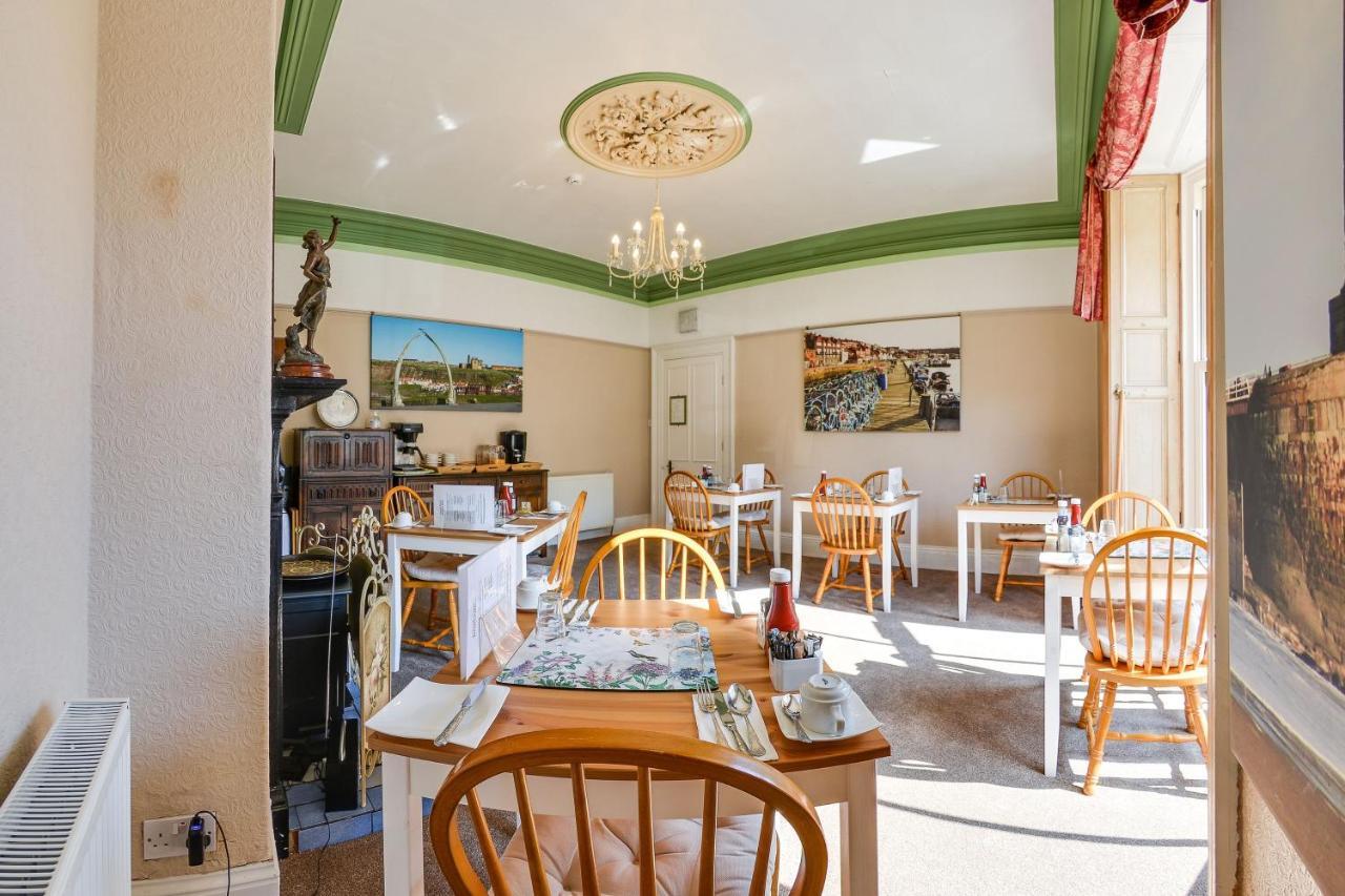 Bed & Breakfast Pannett House Bed & Breakfast, Beautiful Victorian Whitby